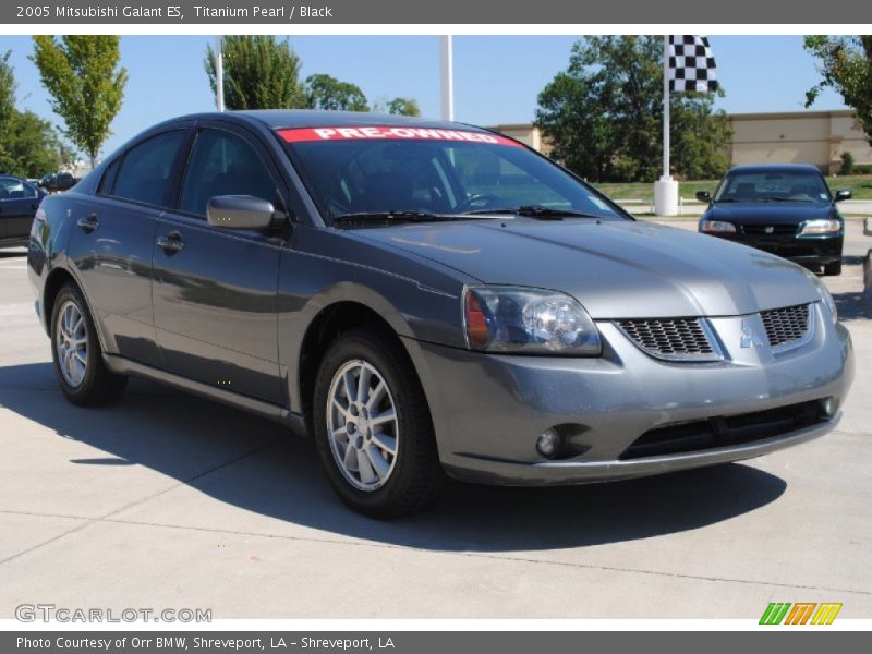 Titanium Pearl / Black 2005 Mitsubishi Galant ES