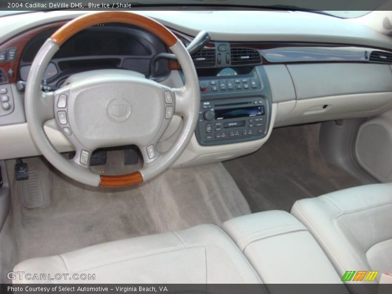 Dashboard of 2004 DeVille DHS