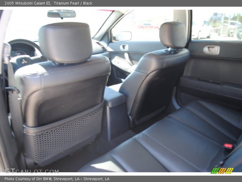 Titanium Pearl / Black 2005 Mitsubishi Galant ES
