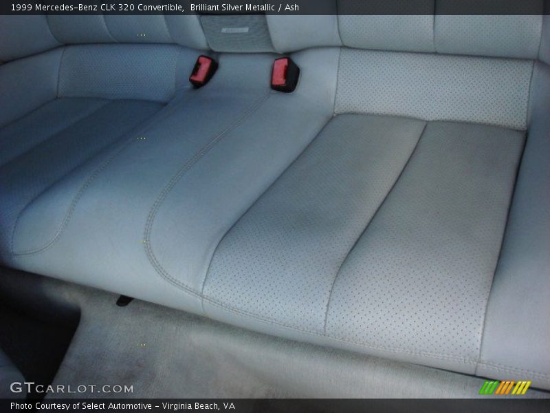 Brilliant Silver Metallic / Ash 1999 Mercedes-Benz CLK 320 Convertible