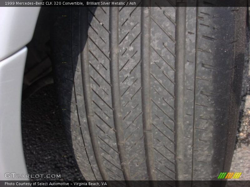 Brilliant Silver Metallic / Ash 1999 Mercedes-Benz CLK 320 Convertible