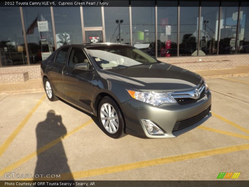Cypress Green Pearl / Ivory 2012 Toyota Camry XLE V6