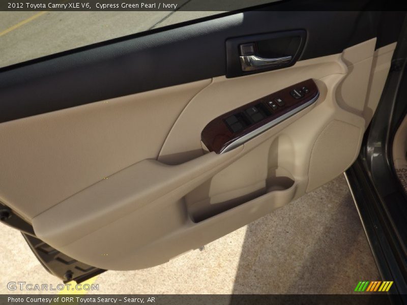 Cypress Green Pearl / Ivory 2012 Toyota Camry XLE V6