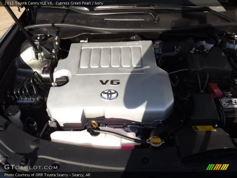 Cypress Green Pearl / Ivory 2012 Toyota Camry XLE V6