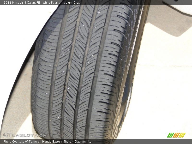 White Pearl / Medium Gray 2011 Mitsubishi Galant FE