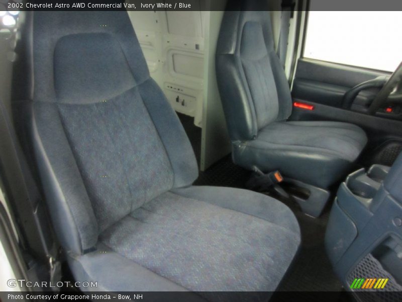 Ivory White / Blue 2002 Chevrolet Astro AWD Commercial Van