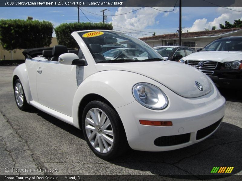 Candy White / Black 2009 Volkswagen New Beetle 2.5 Convertible