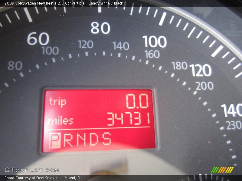 Candy White / Black 2009 Volkswagen New Beetle 2.5 Convertible