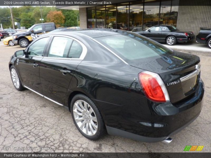 Tuxedo Black Metallic / Charcoal Black 2009 Lincoln MKS AWD Sedan