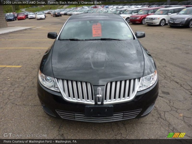 Tuxedo Black Metallic / Charcoal Black 2009 Lincoln MKS AWD Sedan