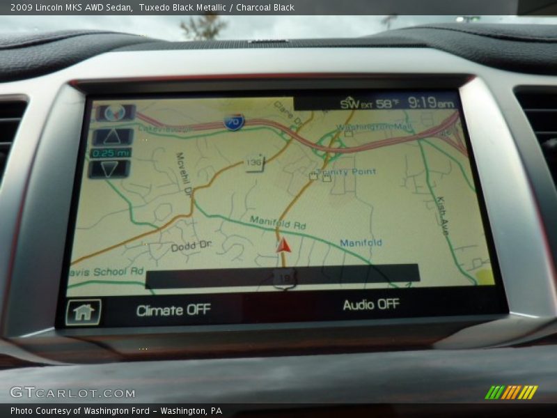 Tuxedo Black Metallic / Charcoal Black 2009 Lincoln MKS AWD Sedan