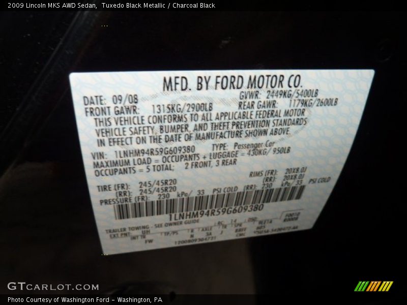 Tuxedo Black Metallic / Charcoal Black 2009 Lincoln MKS AWD Sedan