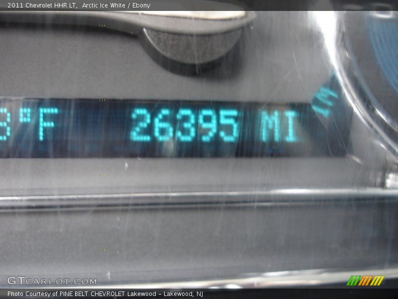 Arctic Ice White / Ebony 2011 Chevrolet HHR LT