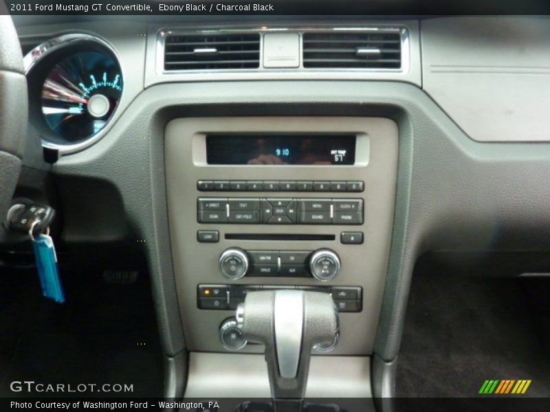 Controls of 2011 Mustang GT Convertible
