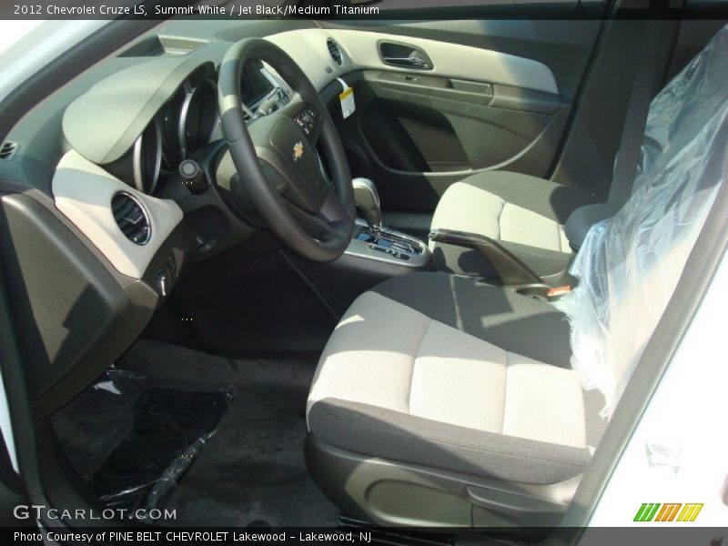 Summit White / Jet Black/Medium Titanium 2012 Chevrolet Cruze LS