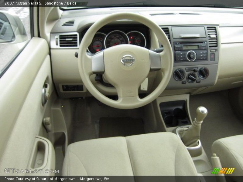 Sandstone / Beige 2007 Nissan Versa S