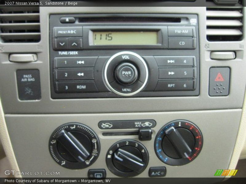 Sandstone / Beige 2007 Nissan Versa S