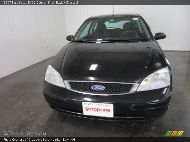 Pitch Black / Charcoal 2007 Ford Focus ZX3 S Coupe