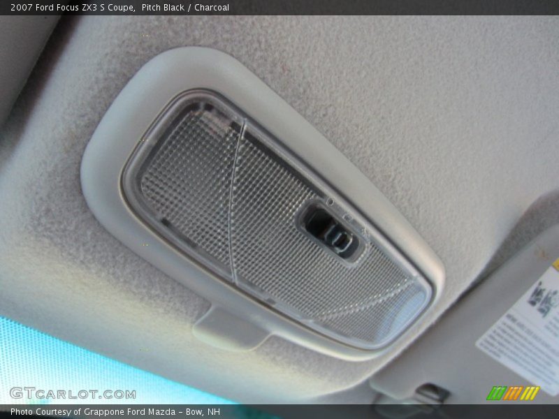 Pitch Black / Charcoal 2007 Ford Focus ZX3 S Coupe