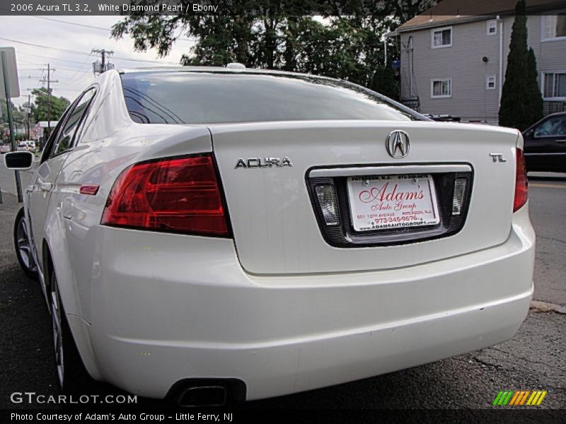 White Diamond Pearl / Ebony 2006 Acura TL 3.2