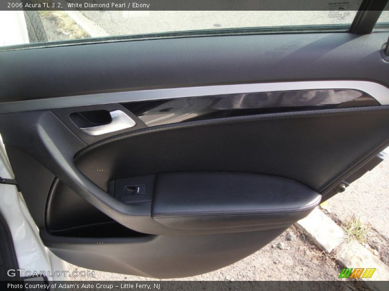 White Diamond Pearl / Ebony 2006 Acura TL 3.2