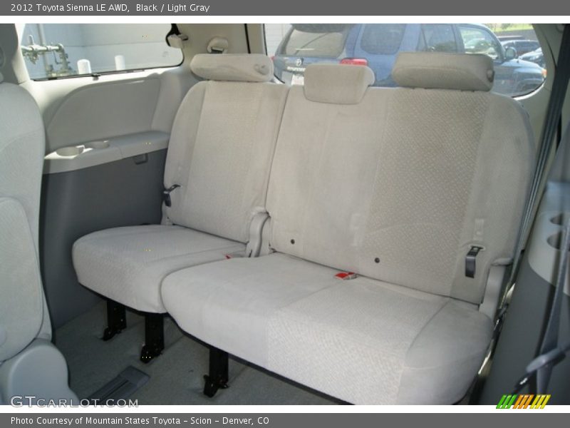  2012 Sienna LE AWD Light Gray Interior
