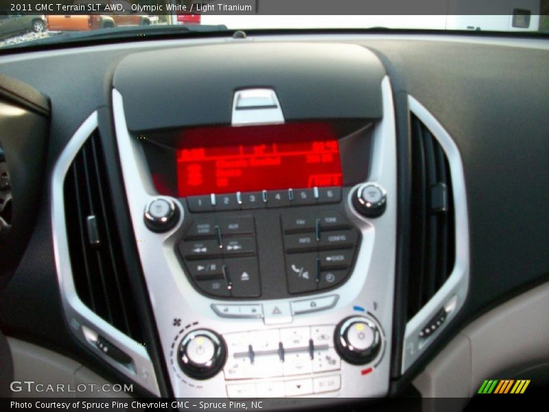 Olympic White / Light Titanium 2011 GMC Terrain SLT AWD