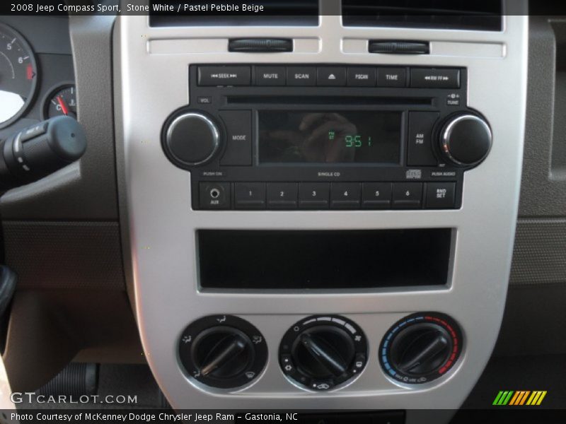 Stone White / Pastel Pebble Beige 2008 Jeep Compass Sport