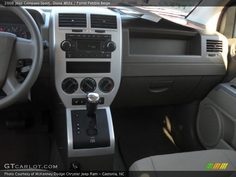 Stone White / Pastel Pebble Beige 2008 Jeep Compass Sport