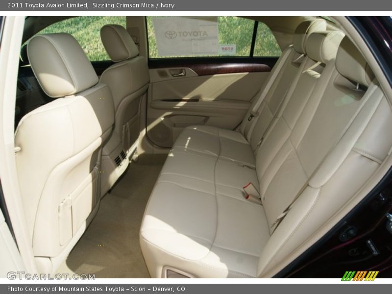 Sizzling Crimson Mica / Ivory 2011 Toyota Avalon Limited