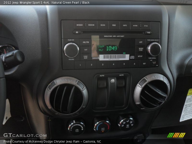 Controls of 2012 Wrangler Sport S 4x4