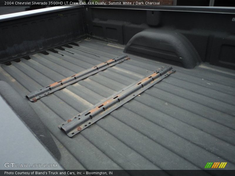 Summit White / Dark Charcoal 2004 Chevrolet Silverado 3500HD LT Crew Cab 4x4 Dually