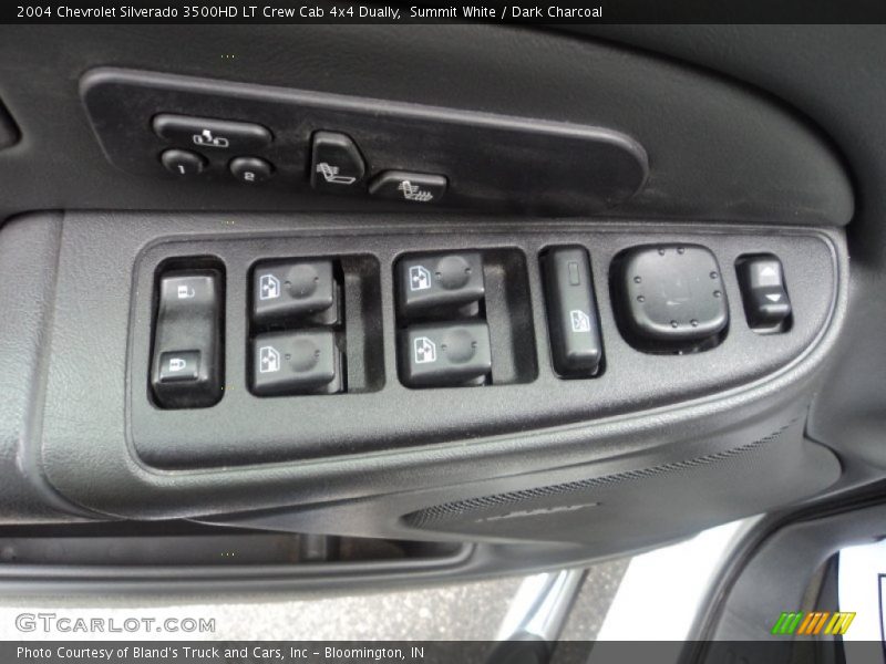 Summit White / Dark Charcoal 2004 Chevrolet Silverado 3500HD LT Crew Cab 4x4 Dually