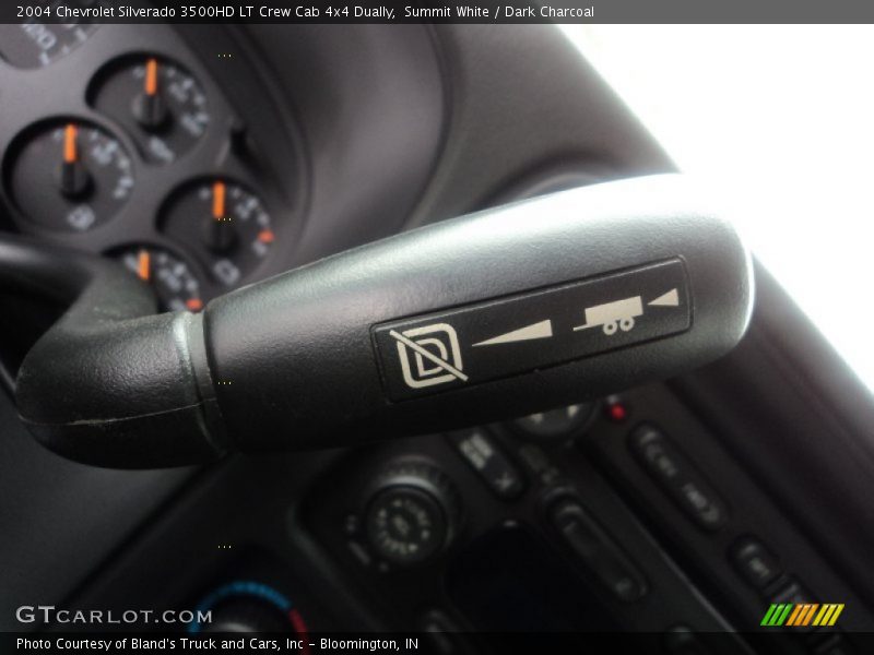 Summit White / Dark Charcoal 2004 Chevrolet Silverado 3500HD LT Crew Cab 4x4 Dually