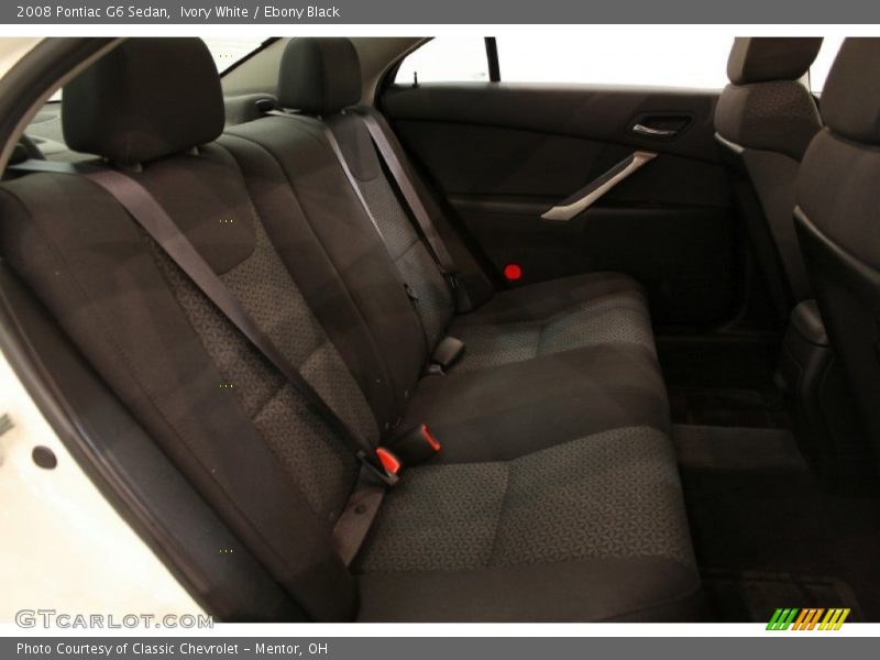 Ivory White / Ebony Black 2008 Pontiac G6 Sedan