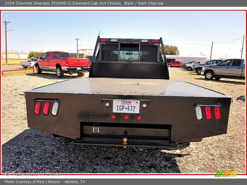 Black / Dark Charcoal 2004 Chevrolet Silverado 3500HD LS Extended Cab 4x4 Chassis