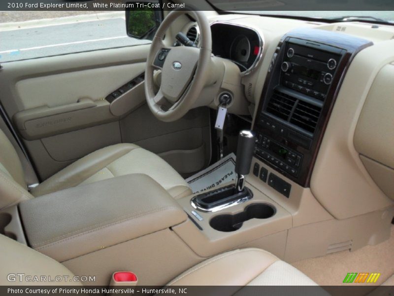 White Platinum Tri-Coat / Camel 2010 Ford Explorer Limited