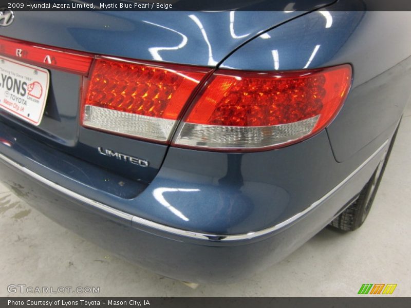Mystic Blue Pearl / Beige 2009 Hyundai Azera Limited