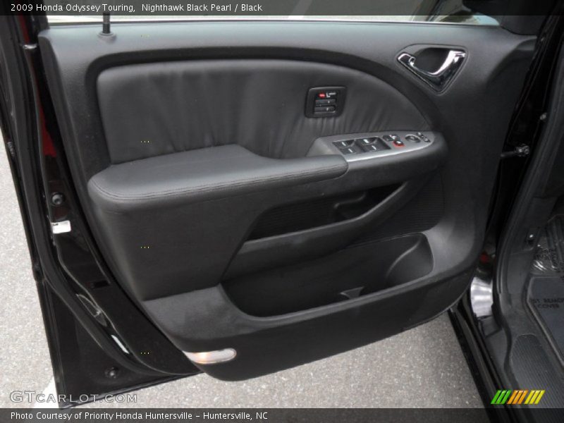 Nighthawk Black Pearl / Black 2009 Honda Odyssey Touring