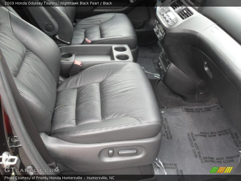 Nighthawk Black Pearl / Black 2009 Honda Odyssey Touring