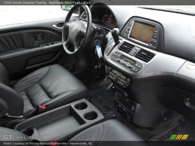 Nighthawk Black Pearl / Black 2009 Honda Odyssey Touring