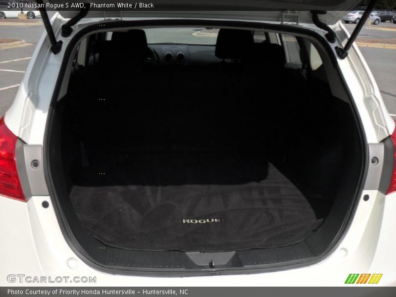 Phantom White / Black 2010 Nissan Rogue S AWD