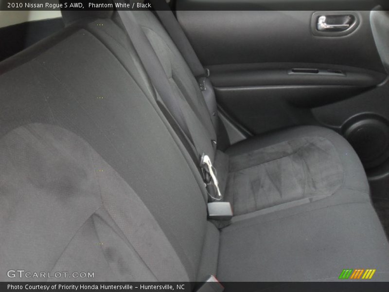 Phantom White / Black 2010 Nissan Rogue S AWD