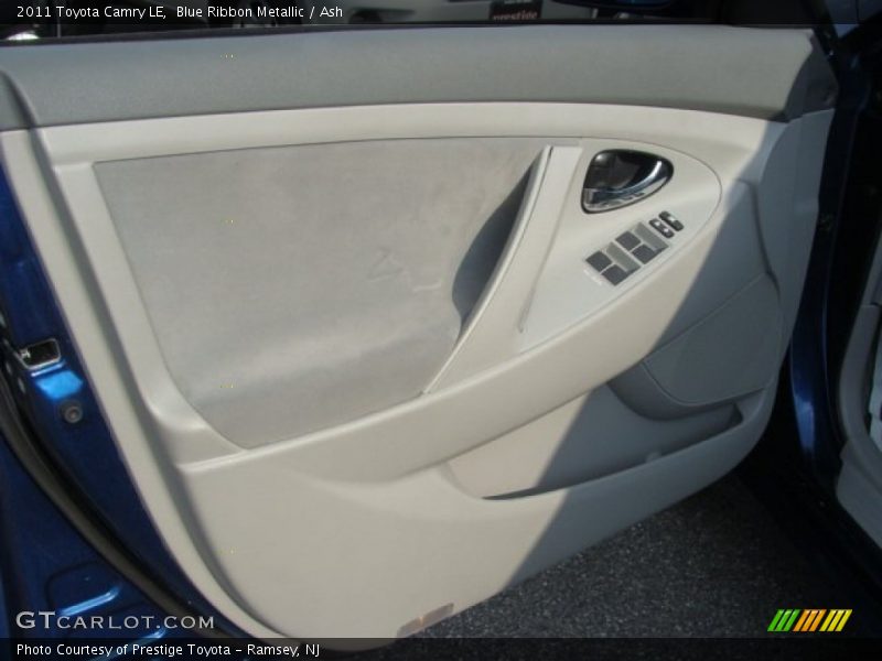 Blue Ribbon Metallic / Ash 2011 Toyota Camry LE