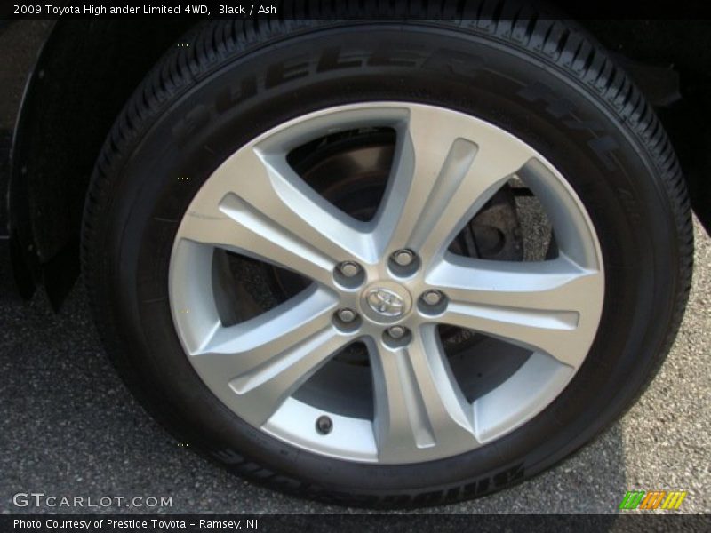 Black / Ash 2009 Toyota Highlander Limited 4WD