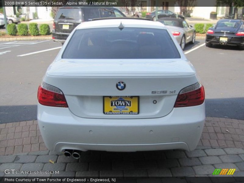 Alpine White / Natural Brown 2008 BMW 5 Series 535xi Sedan