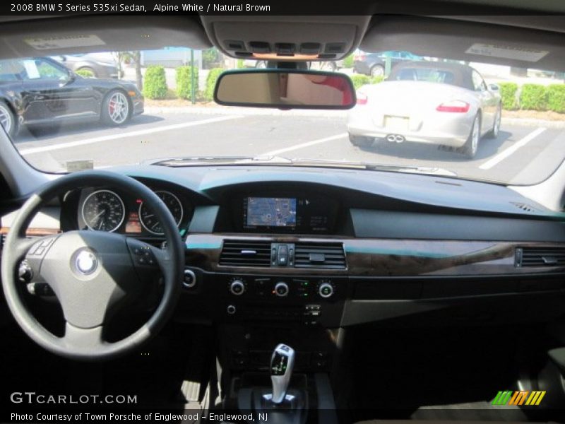 Alpine White / Natural Brown 2008 BMW 5 Series 535xi Sedan