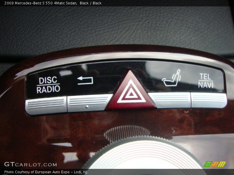 Black / Black 2009 Mercedes-Benz S 550 4Matic Sedan