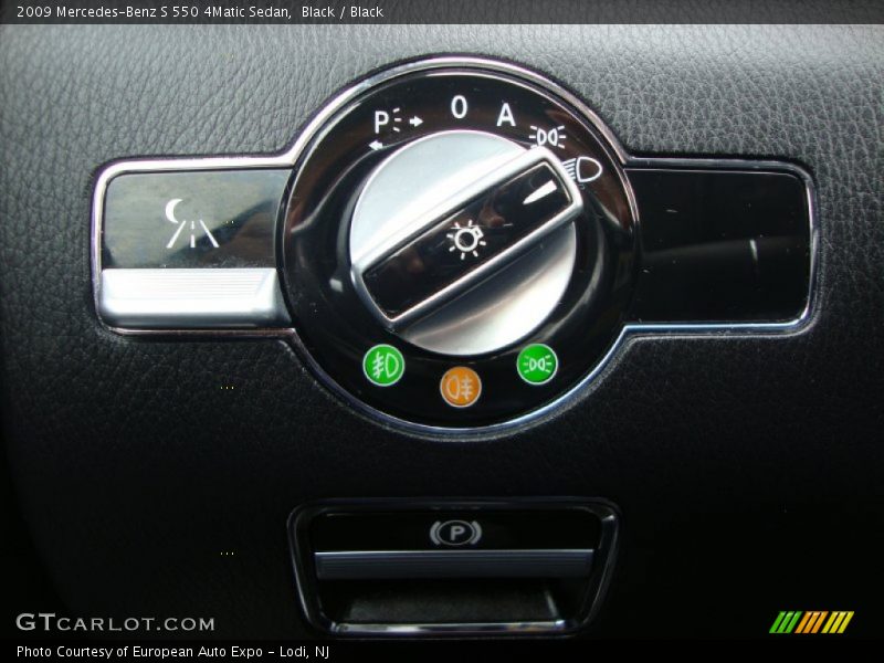 Black / Black 2009 Mercedes-Benz S 550 4Matic Sedan