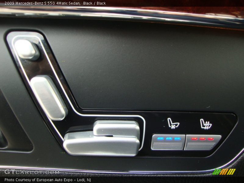 Black / Black 2009 Mercedes-Benz S 550 4Matic Sedan